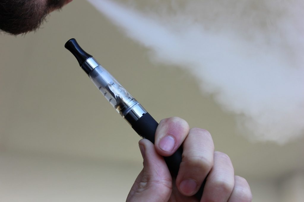 vaping dangers